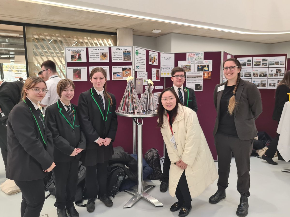 EduRAEng's tweet photo. What a buzz @wmgwarwick #CeleberateLBEEP hearing about the many amazing projects that the schools involved in the programme have been getting stuck into from lego robots to Xmas trees made from recycled materials.

Find out more: https://t.co/6sKOgweKSy

#ThisIsEngineering https://t.co/3vADwUuiQj