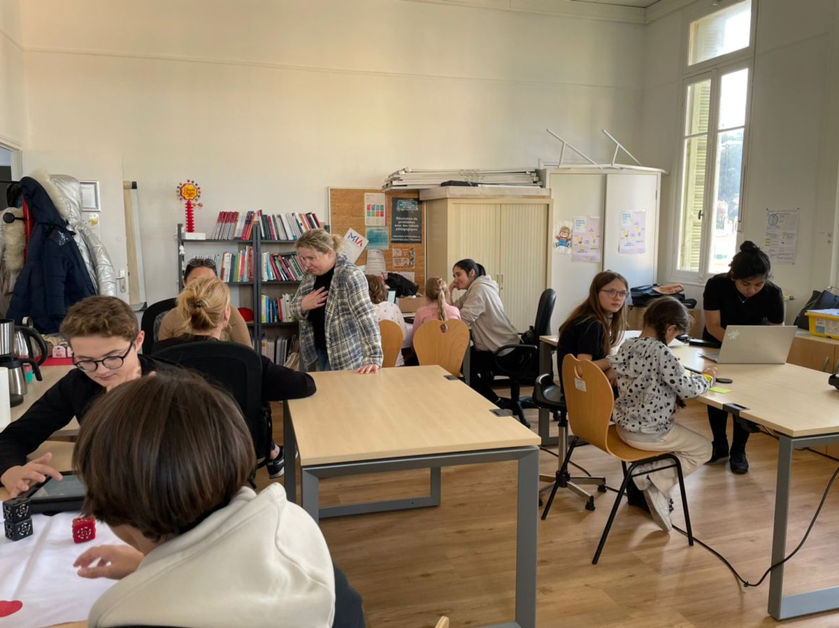 Margarida ROMERO 🤓 #PPai6 #creacube tweet media