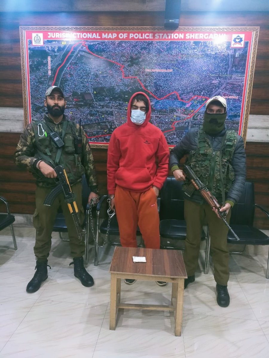 Srinagar Police tweet media