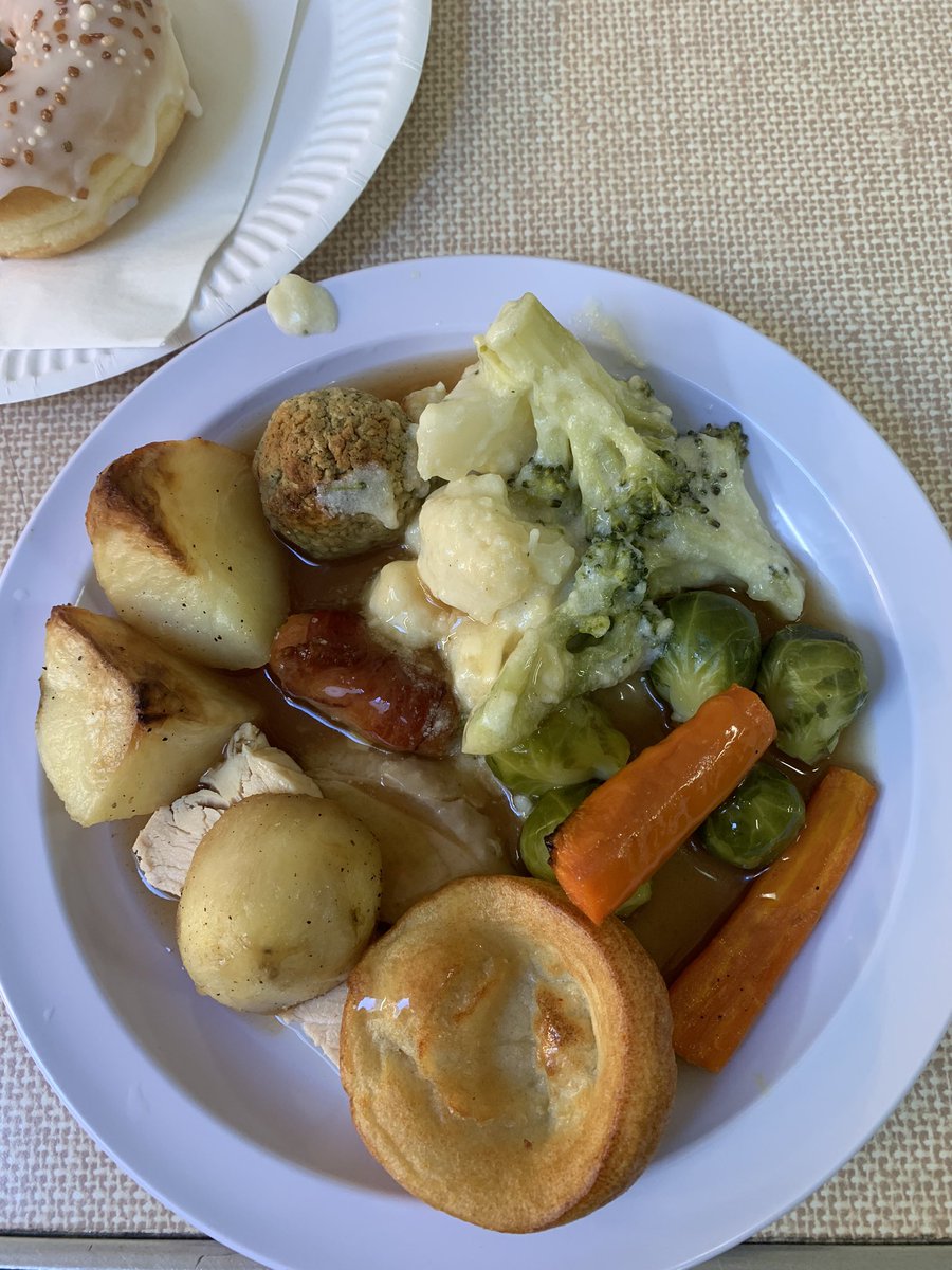 ForestViewSch's tweet photo. Amazing Christmas lunch served by our kitchen staff this year! Over 400 meals served to staff and pupils across two days and 4 separate sittings. Just incredible. Thank you to all of our staff working in Treetops and to everyone else that has helped out over the past two days. https://t.co/STyNNb8piI