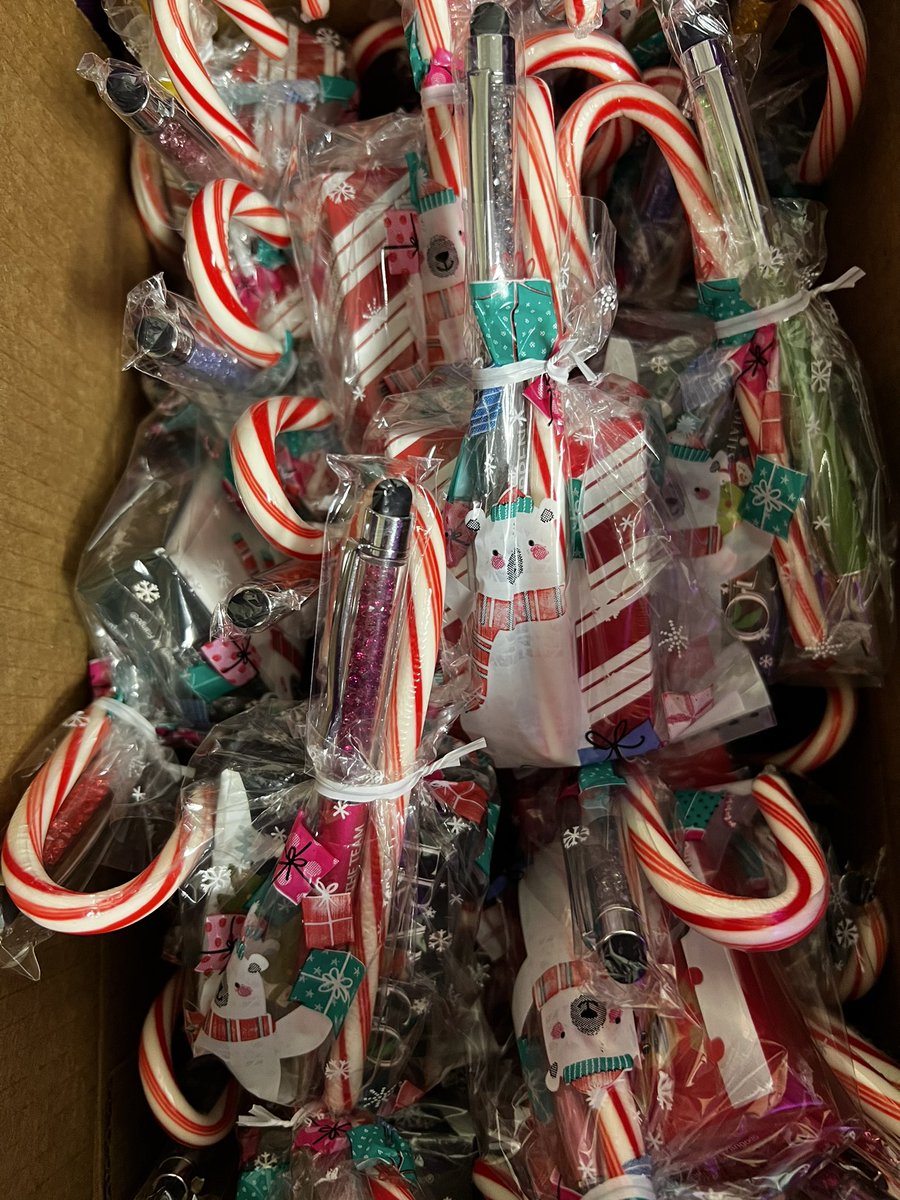 TraciHarding7's tweet photo. Just a little something for my associates for the holidays. #iappreciateyou https://t.co/LK7Q9na0yz