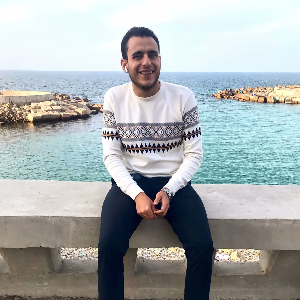 bedeerkhalifa's tweet photo. #NewProfilePic +2 https://t.co/9NIiNQRmmu