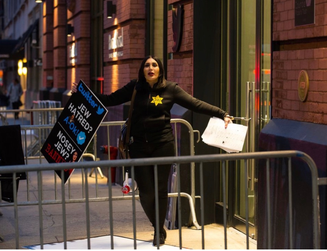 Laura Loomer tweet media