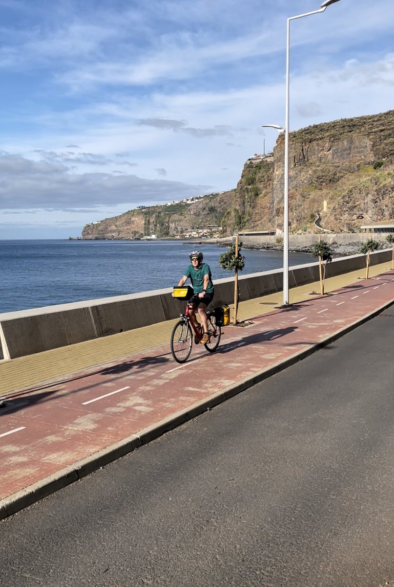 freedomtreks's tweet photo. #ThrowbackThursday to this time last year when Andy was walking and cycling his way around the Portuguese island of Madeira. Although it's sunny today on the south coast of the UK, it's barely above 0°C so we wouldn't mind some of those Madeiran temperatures! https://t.co/b6lLYbCkMq