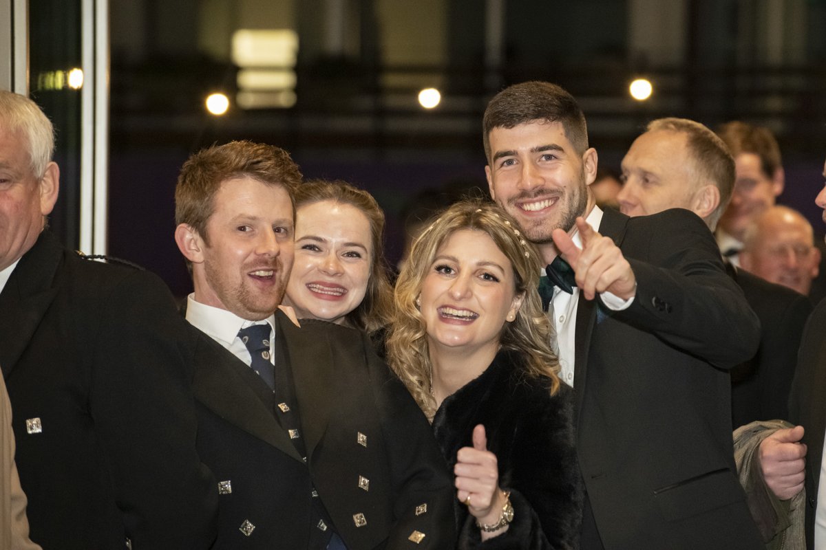 Galbraith_Group's tweet photo. 𝗦𝗺𝗶𝗹𝗲 📸
A handful of our agents were at the @SAYFC Five star awards on Saturday. Senior Associate Alice Wilson was also on-hand to present the Community Engagement Award which was proudly sponsored by Galbraith.
Congratulations to Strathearn JAC🏆
#Galbraith | #SAYFC https://t.co/EO381ZYYNa