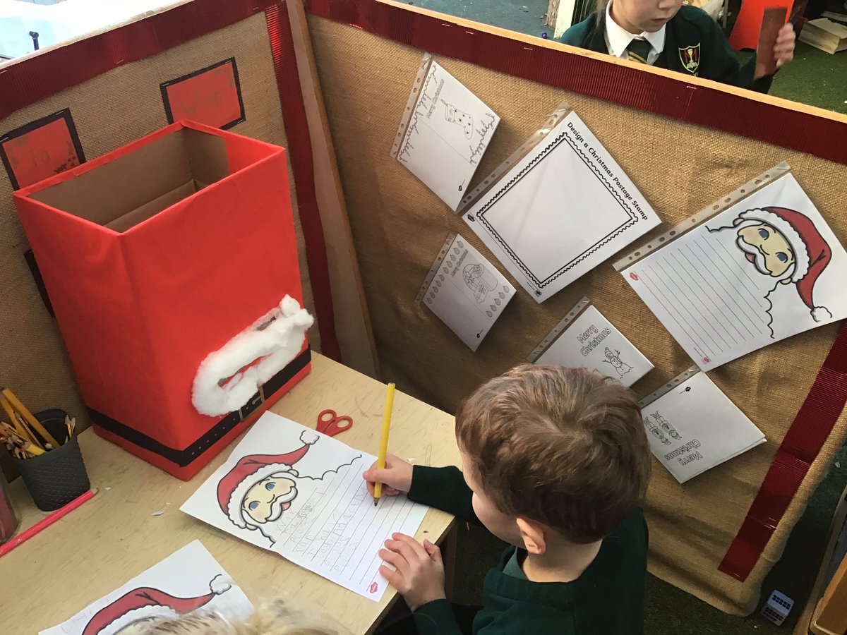 sjvblackpool's tweet photo. Writing letters and lists in our writing area. #SJV1B #SJVWriting #SJVEnglish 🎅🏼🎄 https://t.co/kv5blVnPTF