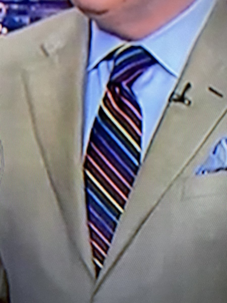 tasnook's tweet photo. .@dougmeehan where did you get this fantastic necktie?! https://t.co/epd7j4pgXl