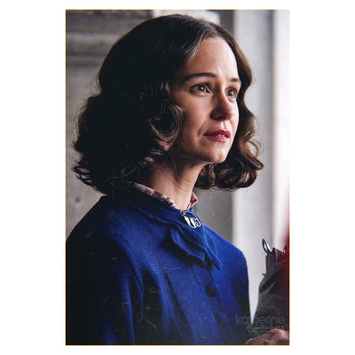 Katherine Waterston Russia tweet media