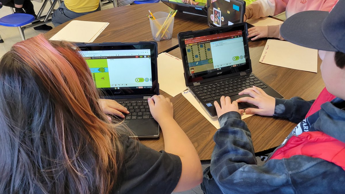 CodeMonkeySTU's tweet image. 🕐 &amp;lt;/&amp;gt; Hour of Code - Students Playing CodeMonkey Courses for CSEdWeek ! 🙌

🙏 @GCSD_Landing  

FREE CodeMonkey mini-courses 🎮&amp;gt;&amp;gt; codemonkey.com/hour-of-code
.
#CodeMonkeyHOC #CSEdWeek #HOUROFCODE #csedweek22 #hourofcode2022 #teachers #CodingCourses 

@hourofcode
@codeorg
@CSEdWeek