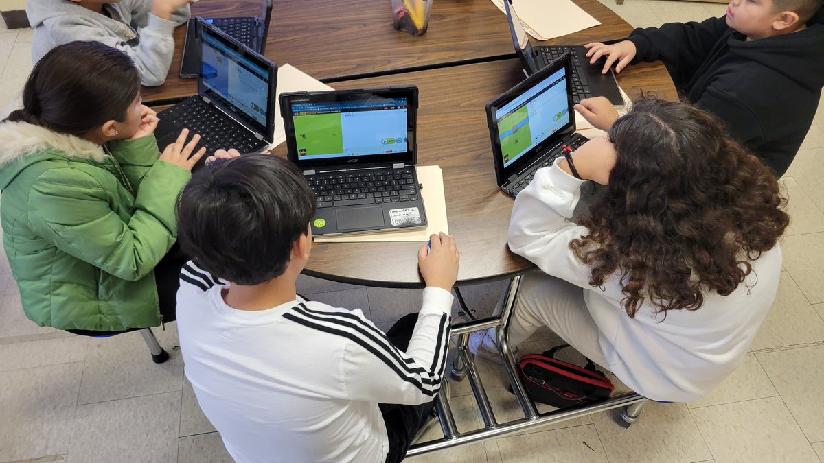 CodeMonkeySTU's tweet image. 🕐 &amp;lt;/&amp;gt; Hour of Code - Students Playing CodeMonkey Courses for CSEdWeek ! 🙌

🙏 @GCSD_Landing  

FREE CodeMonkey mini-courses 🎮&amp;gt;&amp;gt; codemonkey.com/hour-of-code
.
#CodeMonkeyHOC #CSEdWeek #HOUROFCODE #csedweek22 #hourofcode2022 #teachers #CodingCourses 

@hourofcode
@codeorg
@CSEdWeek