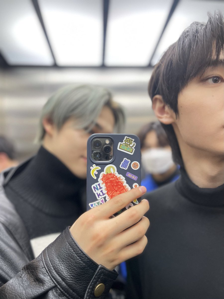 I REALLY THOUGHT NI-KI DYED HIS HAIR, I GOT EXCITED🙁🙁🙁
