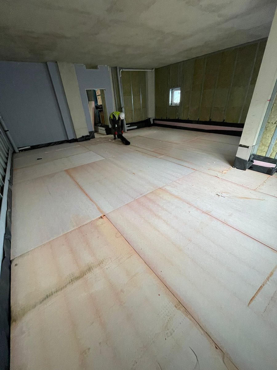 screedfast's tweet photo. New project!

Meriden Estate is a £36m re-development.

Our scope of works include:

Ground Floor - Visqueen Gas membrane, Kingspan Insulation K103 &amp; Tarmac Topflow Screed A.

Upper Floors - Cellecta Ltd Yelofon HD10+ &amp; Tarmac Topflow Screed A.

#screedfast #screed #liquidscreed https://t.co/HOHoKJuaI9