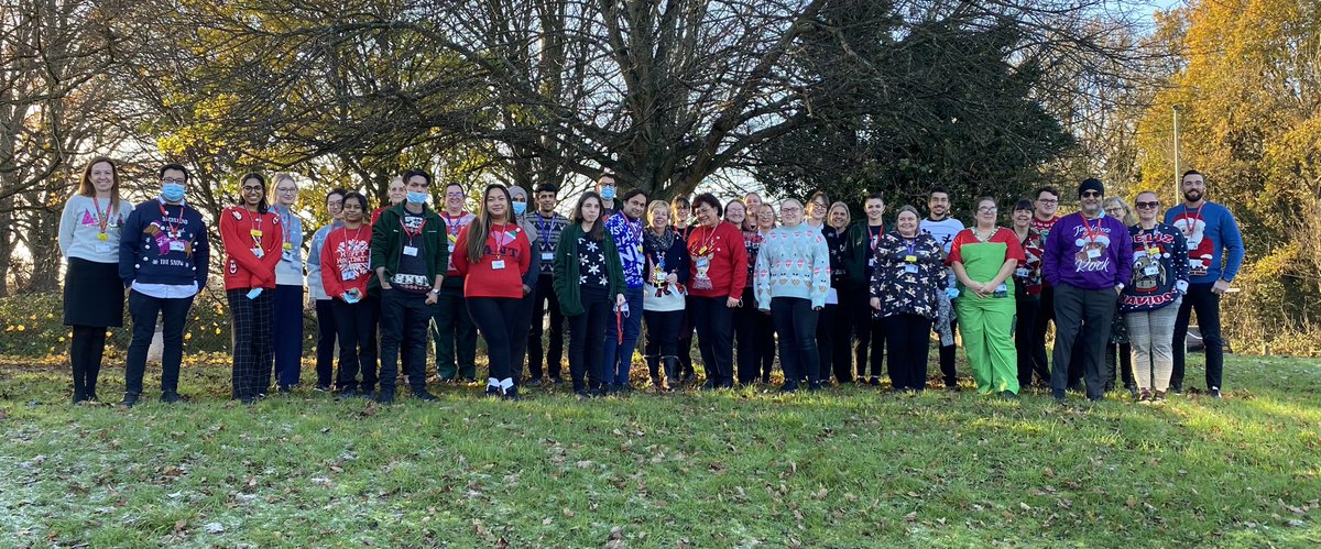 SASHPharmacy's tweet photo. Team #Pharmacy @sashnhs rocking their Christmas jumpers on #ChristmasJumperDay and raising money for #savethechildren 

Bonus points to Jemma in handmade Christmas scrubs 🎄 https://t.co/Qb1GU1ONWq