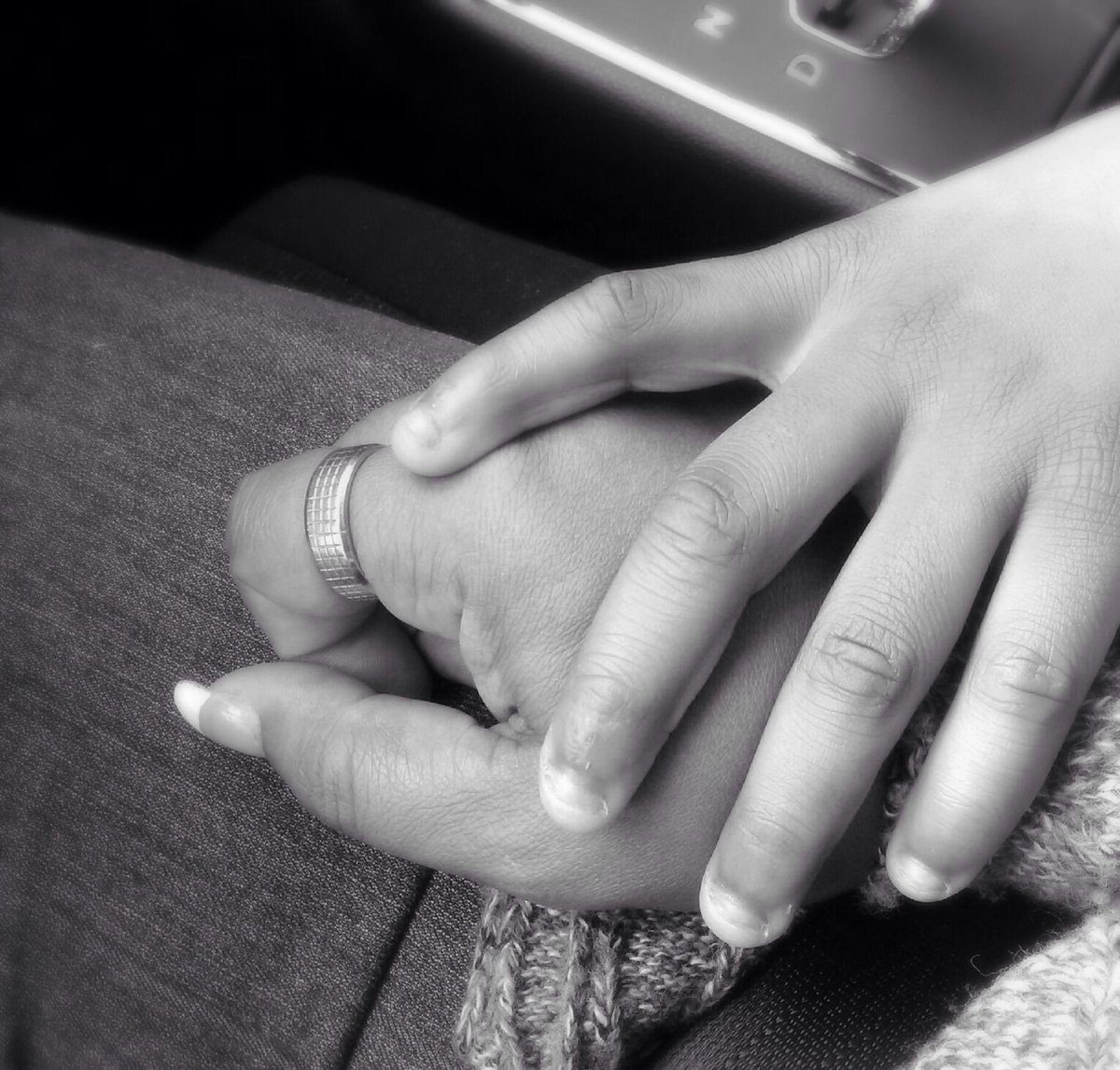 MommaHall2U's tweet photo. …my sons hand on top of mine. I remember this day like it was yesterday. We were both going through a lot; yet here we are. I love you @thejordanhall34 #ourspecialbond #ourtalks #hesASpecialKid #Gifted https://t.co/qxUy1U3h0F