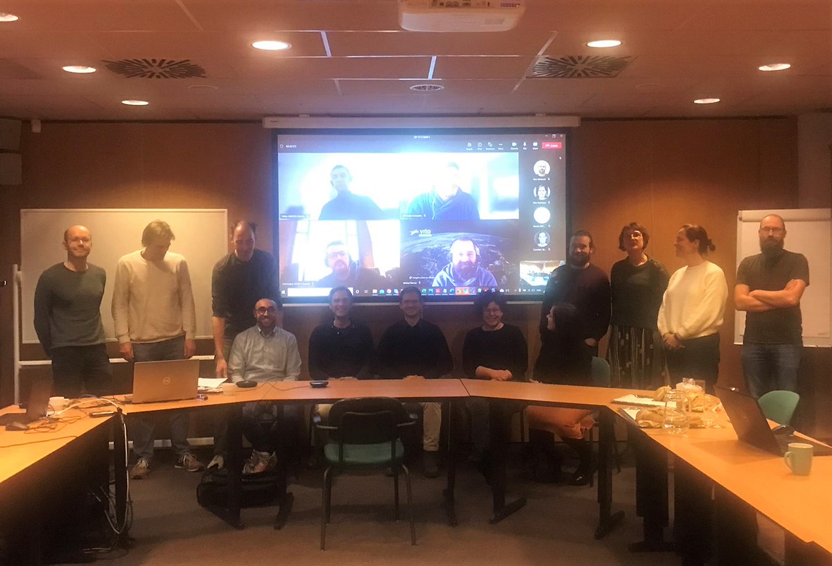 chavarro_diana's tweet photo. First #f2f progress meeting of the @esa #CCI vegetation project hosted by @christiaan_tol @FacultyITC. Nice to discuss the initial findings of the team led by @VITO_RS_ and the participation of consortium members and @CAlbergel on behalf of @esaclimate.   🌿🛰️  
#ECV, #LAI #FAPAR https://t.co/JsiWJY8igD