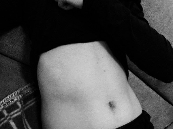 MuscularWannabe's tweet photo. Эх, а ведь когда-то у меня был почти рельефный пресс. Когда-нибудь он вернётся. 
#нюдсочетверг #нюдсокаждыйдень #нсфв #нюдс #��орни
#nude #nsfwtwt #horny https://t.co/E6GYmtoFQu