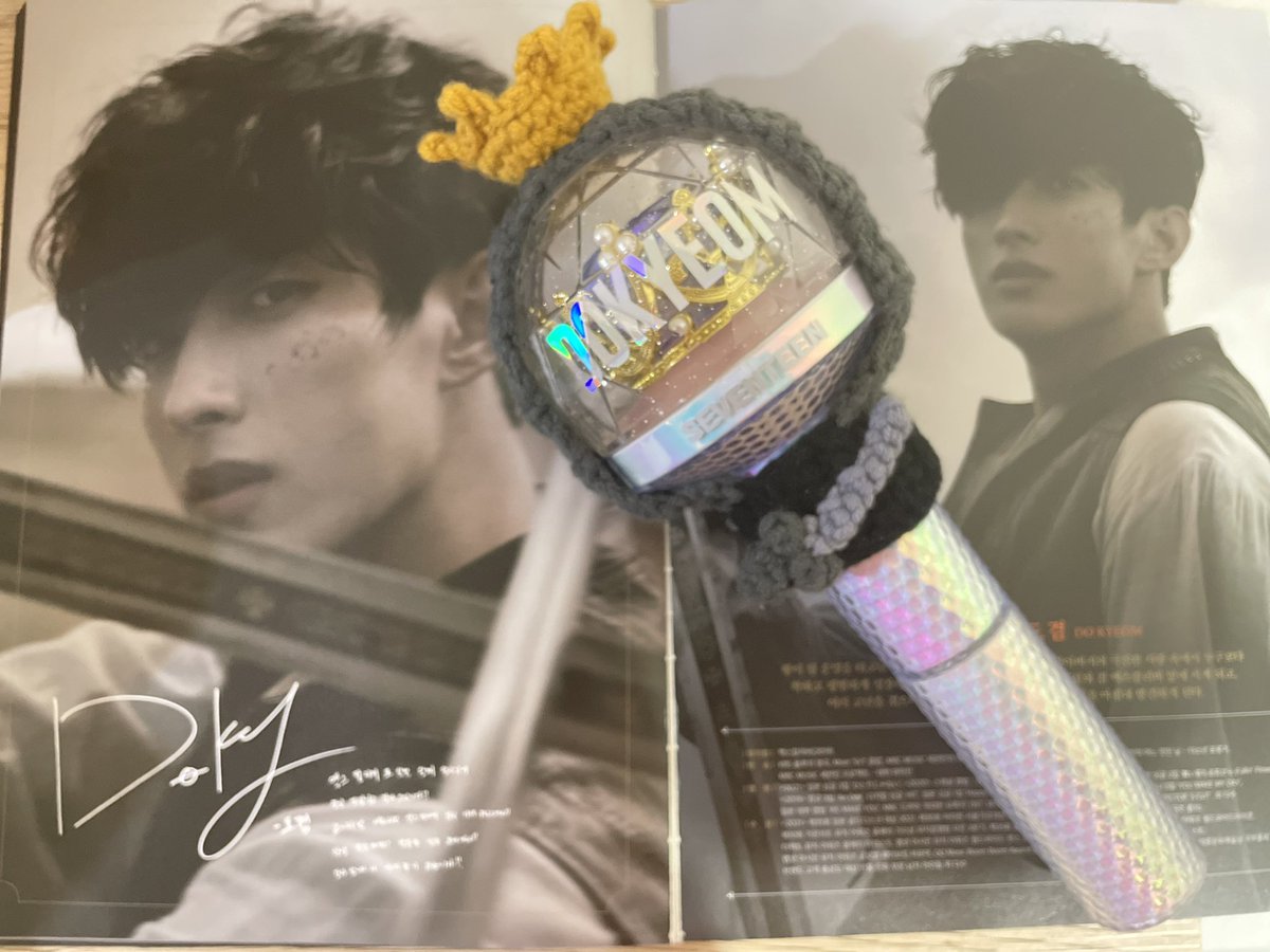 IslaPinas's tweet photo. My new Caratbong cover just arrived!!!! I used @knitknats_phβs pizza CB cover last #BeTSMnl. And Iβm using this Arthur CB cover for #BeTSinBULACAN. Thank you, @_diamondlife13 and @knitknats_ph!!! β€οΈβ€οΈβ€οΈ https://t.co/xlu3WrXqi4