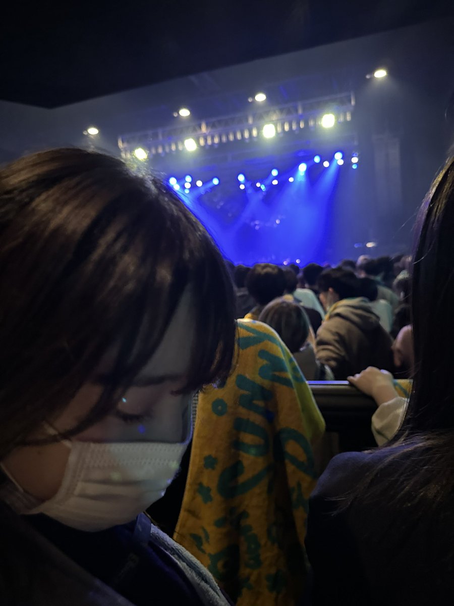 blohshhhhhh's tweet photo. #SUNNYBOX 参戦🔥
 #SaucyDog  #ハルカミライ https://t.co/TyeFCIfYSu