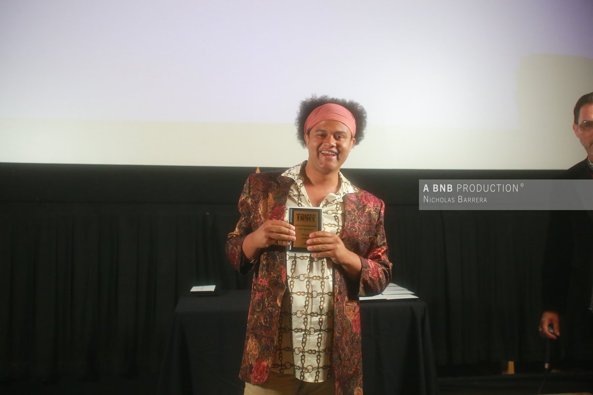 Billie_Lizzie's tweet photo. My film Tiny Apocalypse won Best Premiere at the Tampa Bay Underground Film Festival! Thanks @galenwctipton for the huge score and @_aphex_twink_ for the horse-thingy! https://t.co/QX4MwFkxOL
