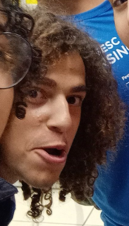 rentataro's tweet photo. @Emyx_z Same energy. https://t.co/cGXr5UqiQr
