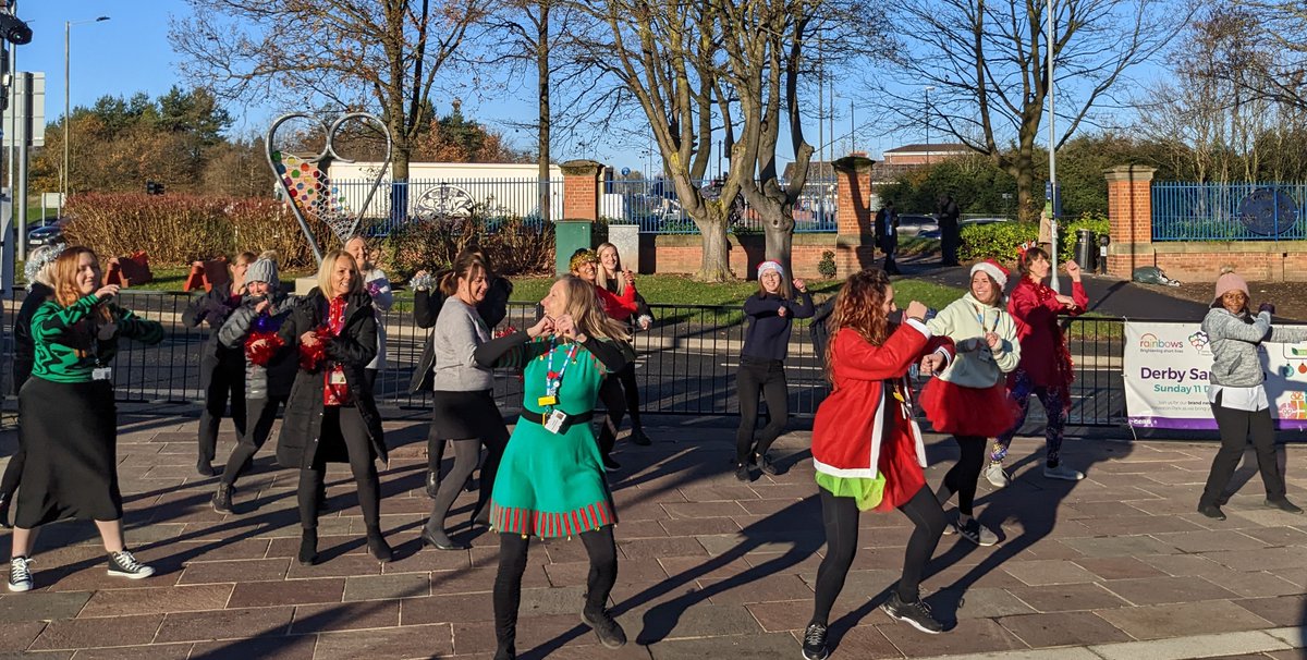 UHDBWellbeing's tweet photo. Thank you to everyone who joined our fantastic Festive Flashmobs this morning at @UHDBTrust and Queens Hospital Burton ππ
πΆ
Join us next week for our final Festive Flashmobs on: Tues 13th- Ilkeston Community Hospital 11.30am, Virtual (Teams) at 12pm & Thurs 16th SJCH at 5pm https://t.co/jZdFeO7VtQ