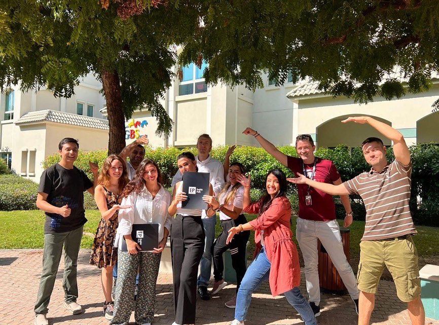 EnglishPathUK's tweet photo. We are thrilled to congratulate all our amazing students finishing their course with us today!
After so much hard work, dedication and studying, you have achieved this amazing milestone. Hard work pays off! Congratulations graduates 😊
#EPFamily #EPLife #EPnow https://t.co/SuEj27h4Wd
