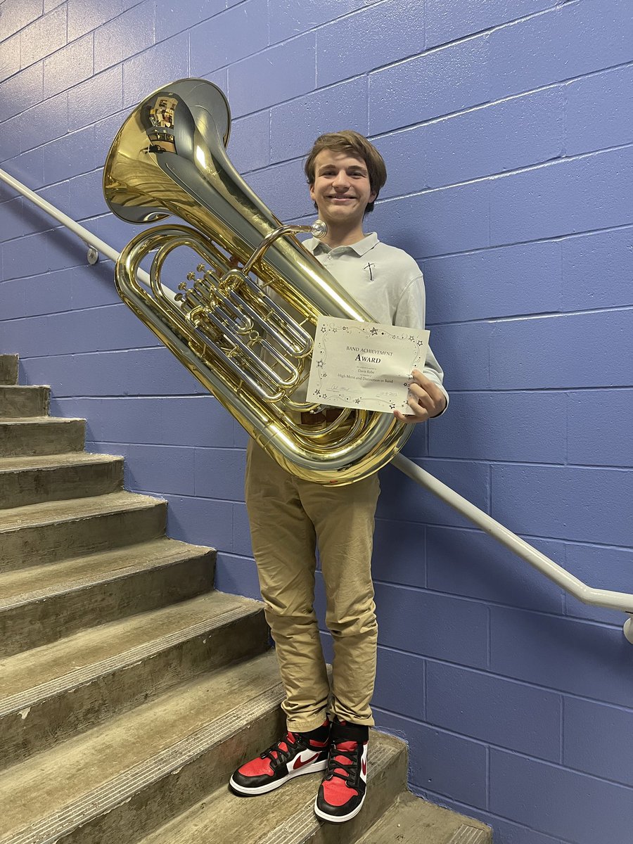 ChadAllard's tweet photo. This week’s Achievement Award Winner is Davis R! He is a well-rounded musician &amp; demonstrates excellent musicianship in other areas such as Xhilaration and the musical! He is an All-State vocalist and went to NEIBA on the tuba. Davis is charismatic, enthusiastic, and funny! https://t.co/LAVCPIW4xy