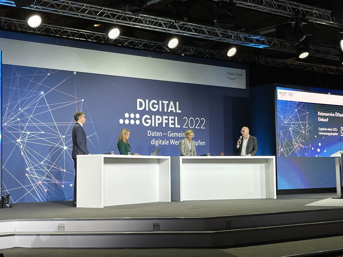 inkognito (@mr_globalps) on Twitter photo Noch ein tolles Beispiel der Plattform 5 im #Digitalgipfel - der Datenservice Öffentlicher Einkauf. <a href="/BMI_Bund/">Bundesministerium des Innern</a> und <a href="/bremen_de/">Stadt Bremen</a> nutzen Daten um öffentliche Entscheidungen besser zu machen und helfen gleichzeitig der Wirtschaft besser zu ermitteln wo welche Investitionen lohnen. Noch ein tolles Beispiel der Plattform 5 im #Digitalgipfel - der Datenservice Öffentlicher Einkauf. <a href="/BMI_Bund/">Bundesministerium des Innern</a> und <a href="/bremen_de/">Stadt Bremen</a> nutzen Daten um öffentliche Entscheidungen besser zu machen und helfen gleichzeitig der Wirtschaft besser zu ermitteln wo welche Investitionen lohnen.