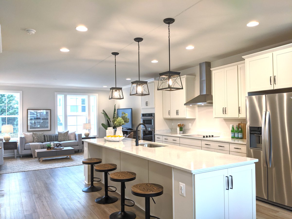 StagedInterior's tweet image. New model townhouse in Ashburn!🏘️

Interested in staging your property?
Use this link to get a QUICK QUOTE.
stagedinterior.com/quickquote
📞 703-261-7026

#homestaging #stagedinterior #staging #stagedtosellhome