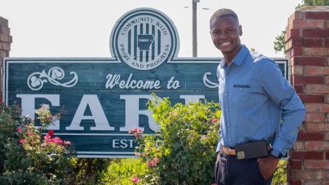 victorallen's tweet image. What a great story for "Do You Believe" when were surrounded by non-believers! Handle your business Mayor #JaylenSmith! #earle #arkansas