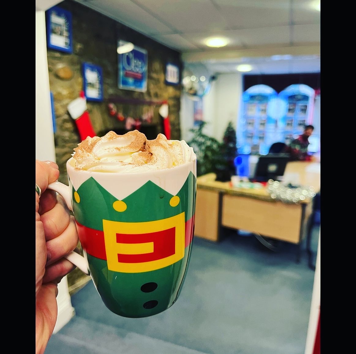 Clee_Ammanford's tweet photo. CHRISTMAS JUMPER DAY 🎄
@savechildrencym @savechildrenuk #Clee #Christmas #Christmasjumperday2022 https://t.co/2bsm05GdeI