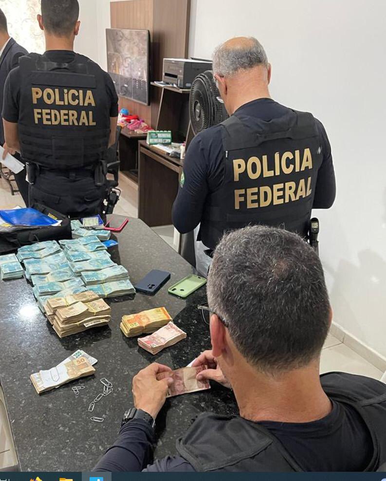 DerlinRod's tweet photo. Residência do Prefeito de Ouricuri/PE...para variar,do PT😡🤬

Hoje me foi solicitado ajuda para famílias de Sergipe que vivem em extrema pobreza. Com muita dor no coração disse que enquanto não se resolver a eleição, não faria nada para ajudar. Segue⤵️ https://t.co/6RCgTo0AOq
