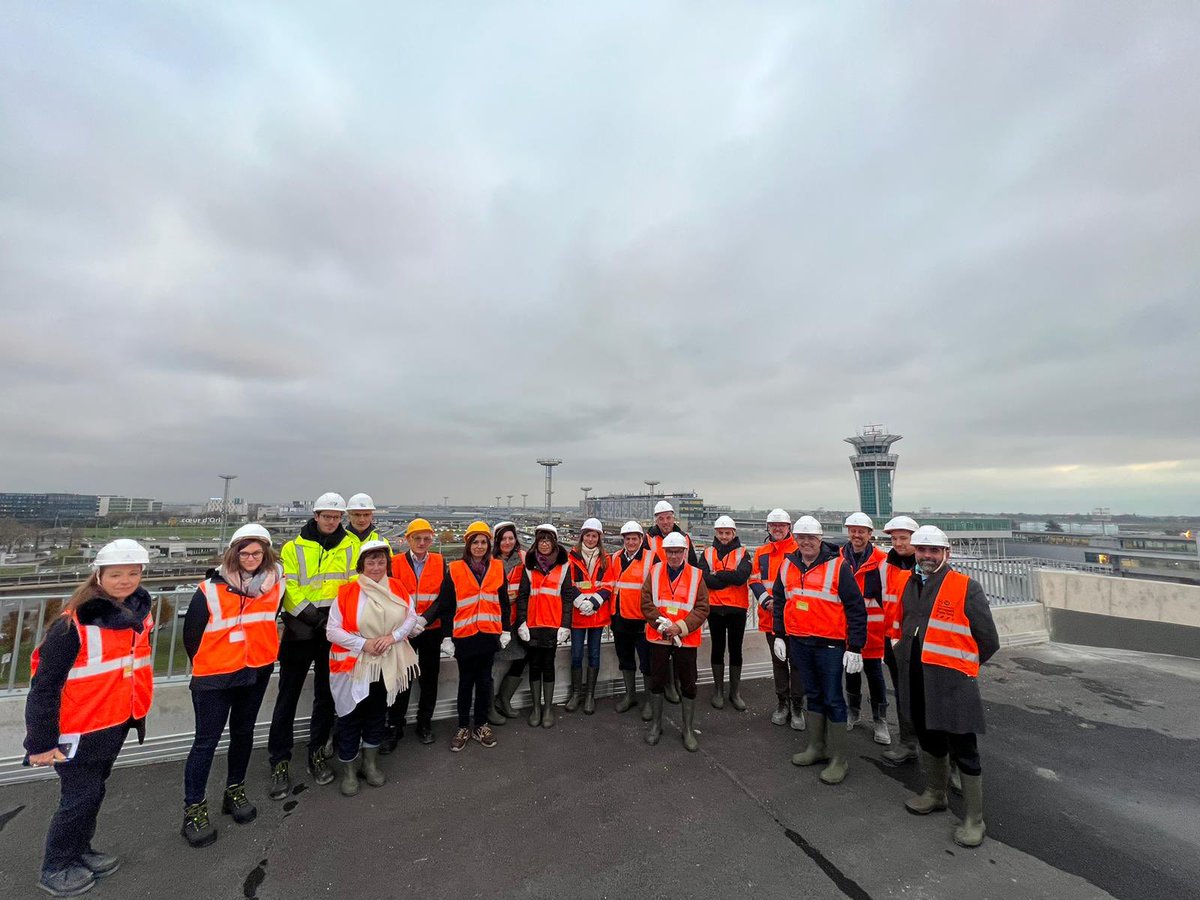 Au 1er semestre 2024, #Orly sera connecté au centre de Paris en 25mn par la @Ligne14_RATP. Un accès essentiel & durable qui profitera aux passagers, aux salariés & aux territoires. Visite ce jour du chantier de la gare multimodale avec les élus des communes voisines de l’aéroport