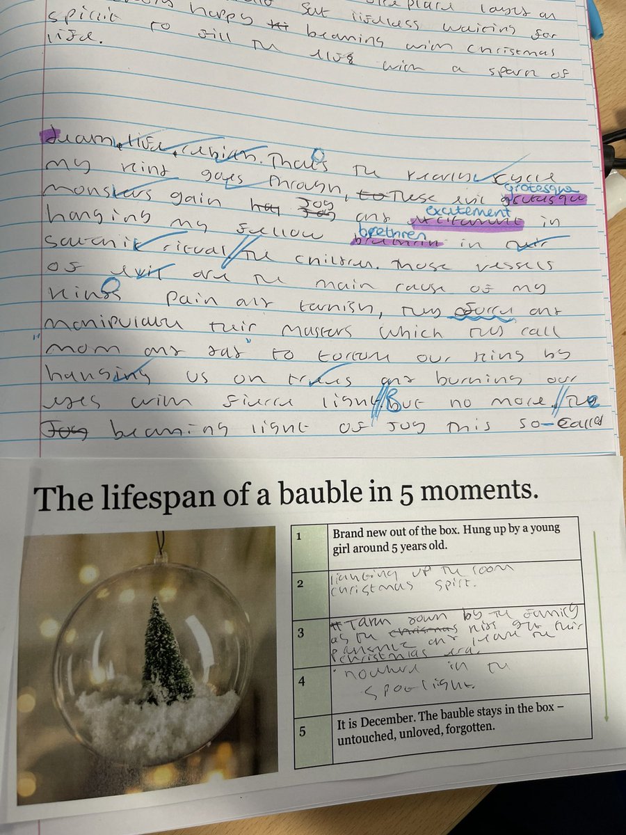Getting into the festive spirit with Year 11 personifying a Christmas Bauble! 🎄 
Wanted to shout out Liban for his excellent response! ⭐️