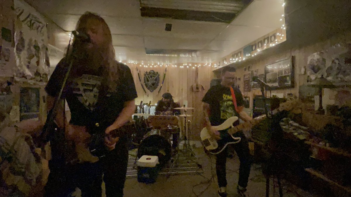 THE HIGHDIVES tweet media