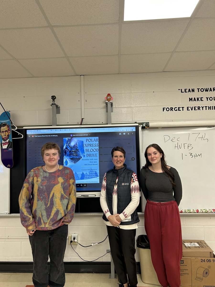 mrbarbulean's tweet photo. Our #PST101 students asked Pamela from @RedCross to come speak about the outstanding work they are doing to save lives in our region and beyond. Thank you Pamela and thank you to Seamus, Julia, and Malak for inviting her in. https://t.co/5BgH5Pkicc