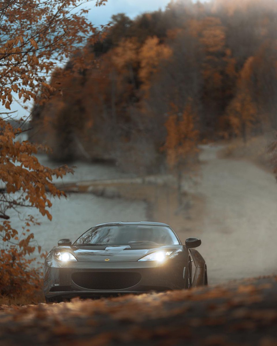 @myevoraadventures ready to take on the twisties with this #EibachEquipped Lotus Evora S.

Fun fact: The Evora S comes equipped from the factory with #EibachSprings 👌
📷: @tetriiick 

#Eibach #EibachCanada #TeamEibach #LotusEvora #LotusEvoraS #EvoraS #Evora #Lotus