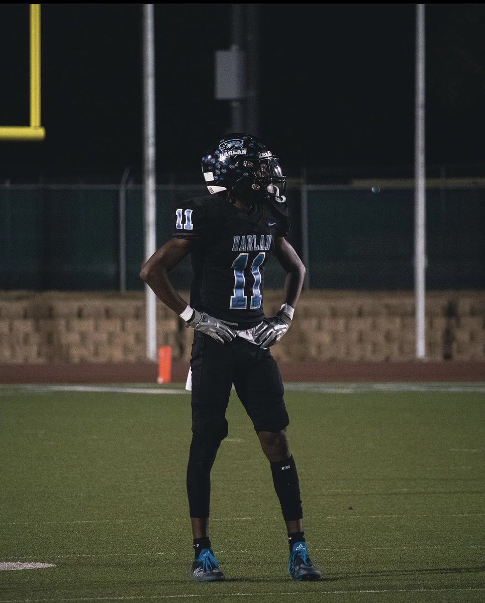 1st Team All District WR🎖
48 REC 10 TDs 1100 APY
<a href="/HarlanHawks_FB/">Harlan Hawk Football</a> <a href="/coachesalas/">Eddie Salas</a> @DKMOne3 <a href="/KaufmanRobert/">Coach Rob 🪶</a>