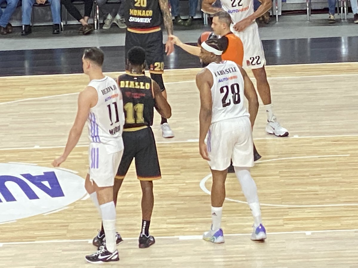 yohnona's tweet photo. Guerschon Yabusele is back ! #euroleague #realmonaco https://t.co/sJDmzfvNYg
