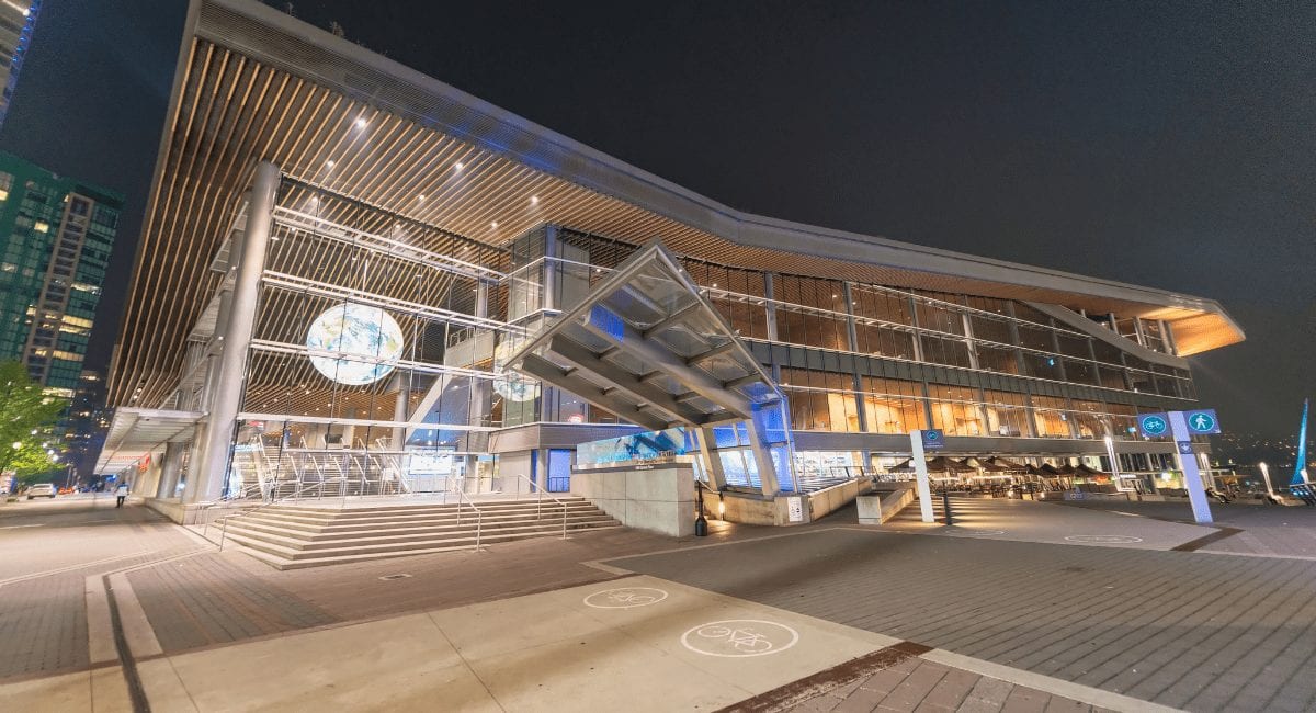 PCMADES's tweet photo. "There’s a lot that goes into choosing the right venue. Depending on your event’s size, the duration, and the type of audience you expect, event organizers have to consider many elements of a live event venue to make sure that it works." @Accelevents  https://t.co/YdNxX4i1JZ https://t.co/zOtivZiCmY
