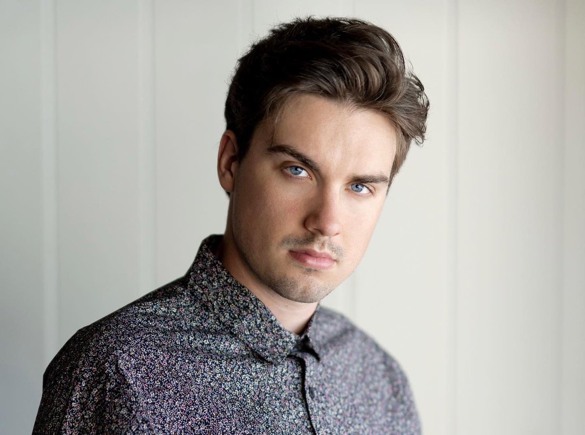 Business ;) 

📸:Edward Tovmassian