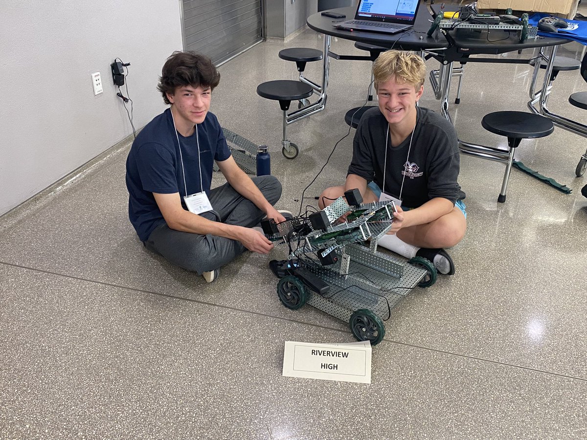 Great time at at the high school Career Skills Challenge hosted by <a href="/yoursuncoast/">Suncoast Technical College</a>. Lots of energy in the building. Fun seeing all of the volunteer judges, and the great students who participated!#CareerSkillsChallenge <a href="/USouthFlorida/">University of South Florida</a> <a href="/CokeFlorida/">Coke Florida</a> <a href="/sarasotaschools/">Sarasota Schools</a>