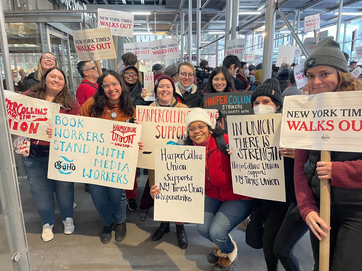 HarperCollins Union tweet media