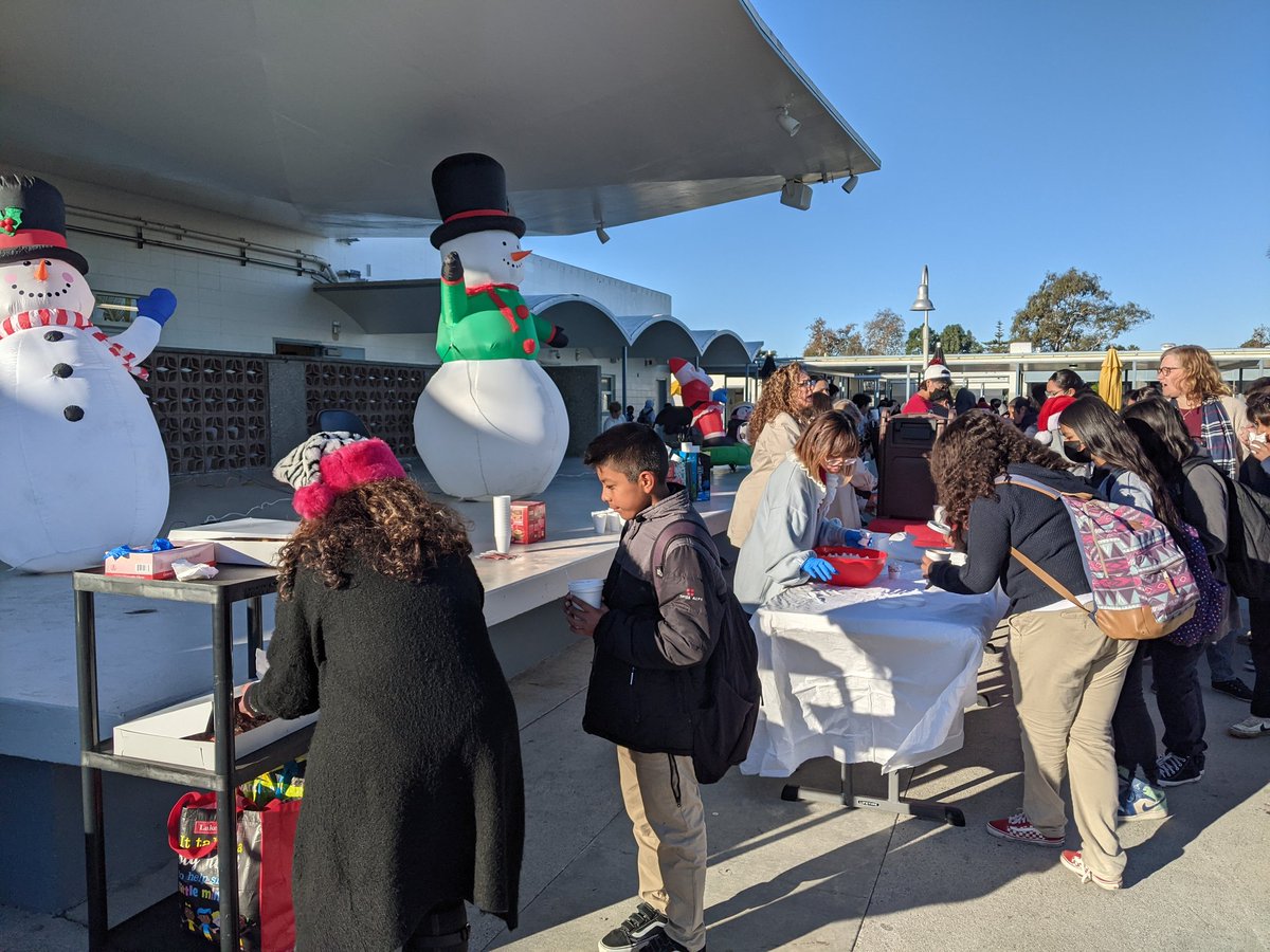 Stacy Hunter tweet media