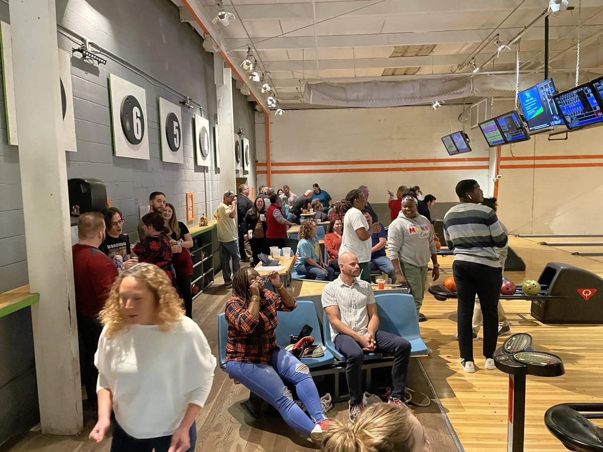 RMC_Inc's tweet photo. RMC’s Charleston Team took on the bowling lanes at The Alley last night.  Thank you to all the employees and family members who could make it out!

#LetTheGoodTimesRoll #teambuilding https://t.co/WHOGyLxW0G
