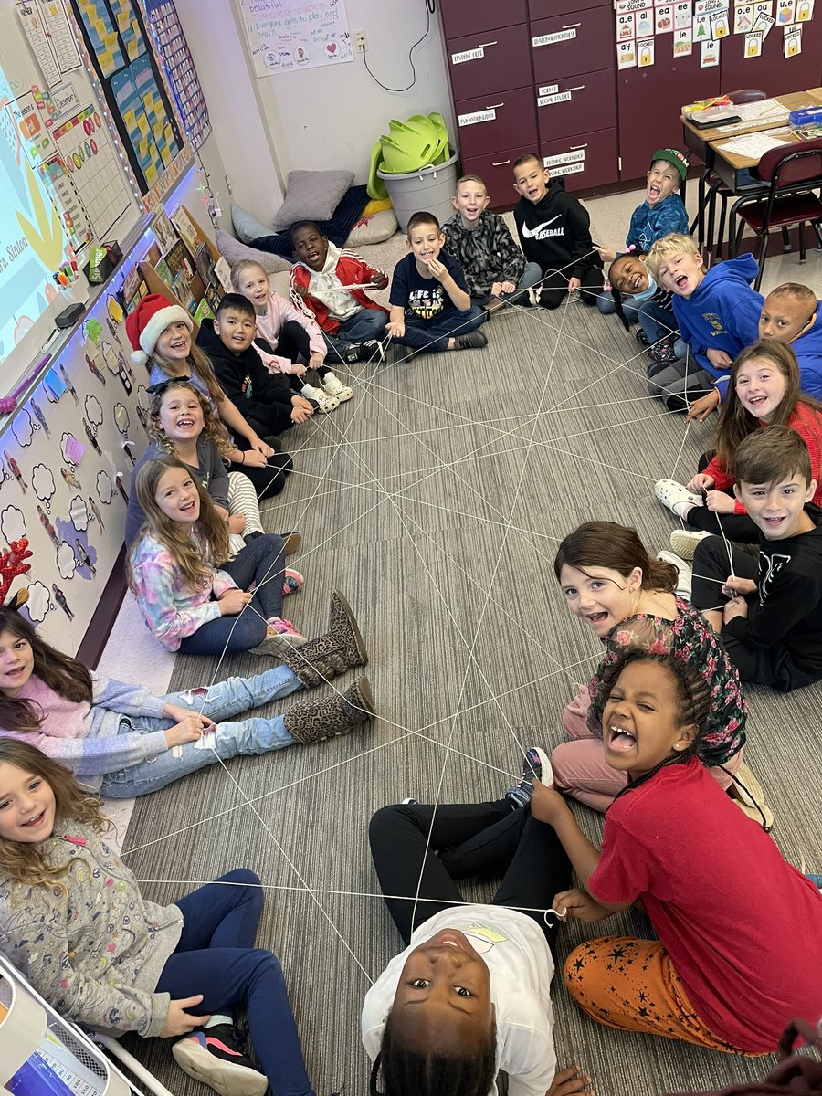 Our Student of the Week picked the “make a snowflake” greeting this morning and it was a hit! ❄️ <a href="/ConcordGV/">Concord Elementary</a>