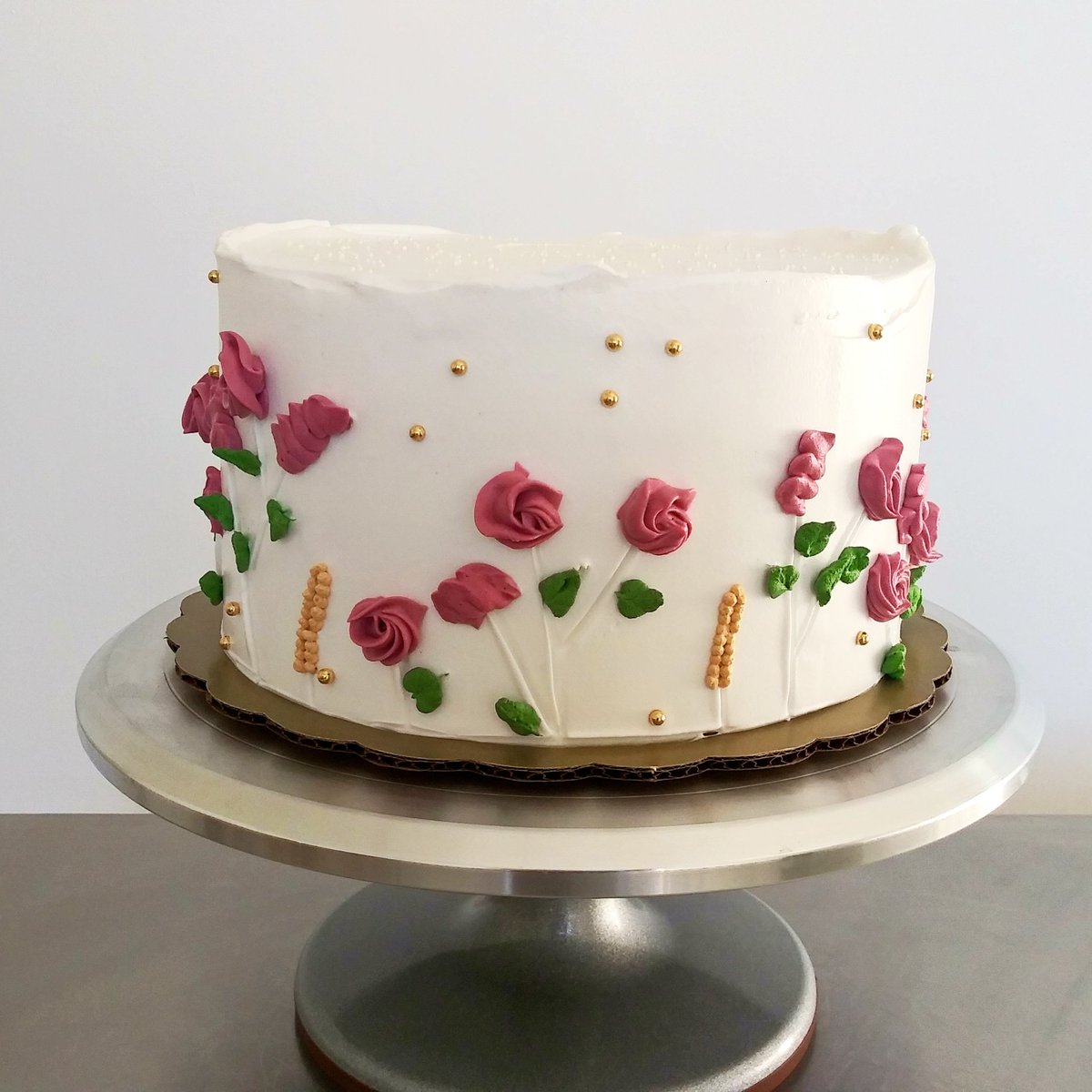 _SugarBakery's tweet photo. Pastel primavera 🌺🌺
#sugarbakerysv #pastrychef #pasteleriasv #cakessv https://t.co/Gq3MkjBwZ5