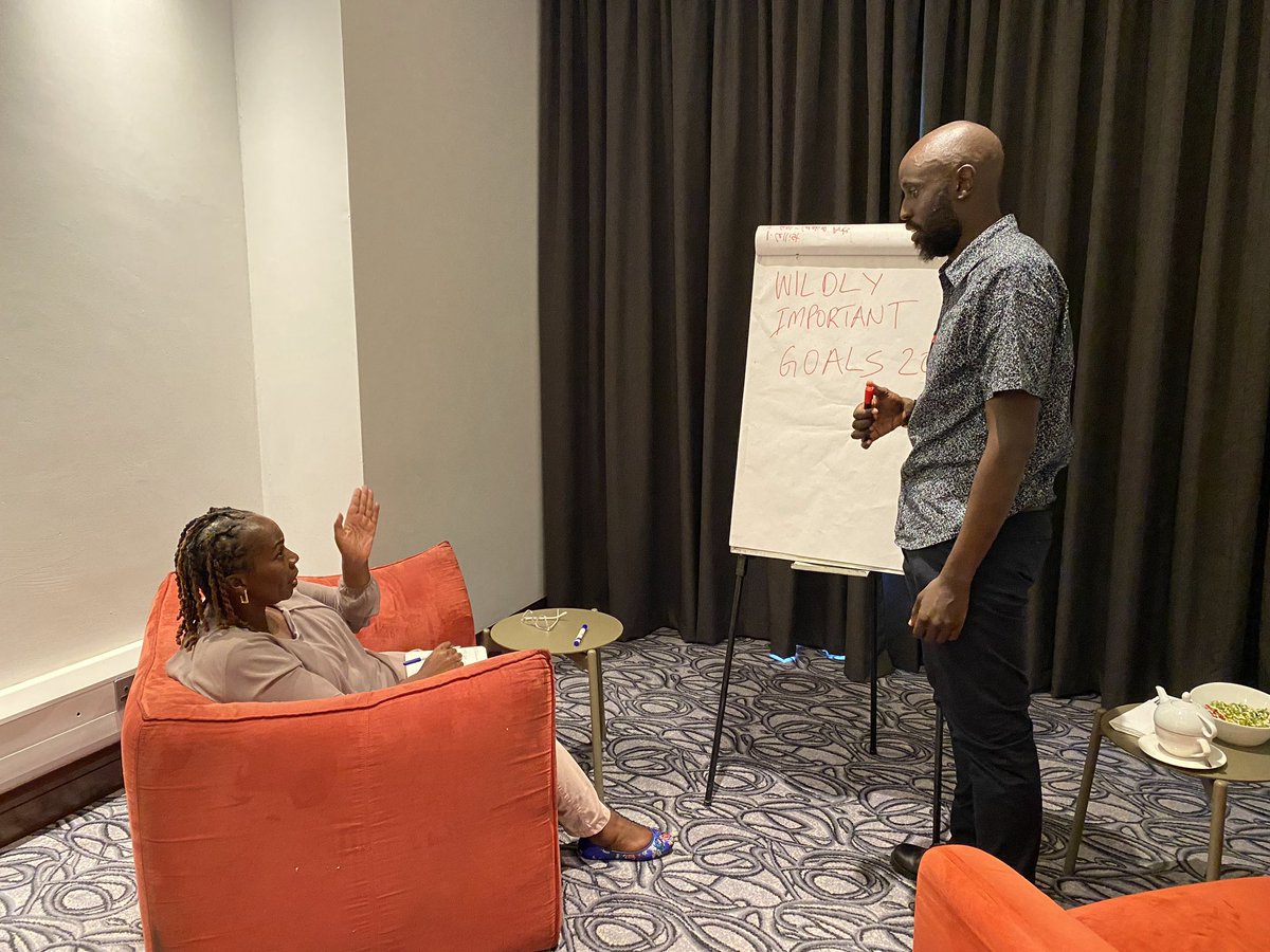 Nanjero_'s tweet photo. I love whiteboarding. Here, which was the beginning of the year my life coach and I @ChristineAsiko mapped out wildly important goals for 2022. December is review season, looking forward to unpacking 2022. #purposedrivengeneration https://t.co/rzDx0hPCTU