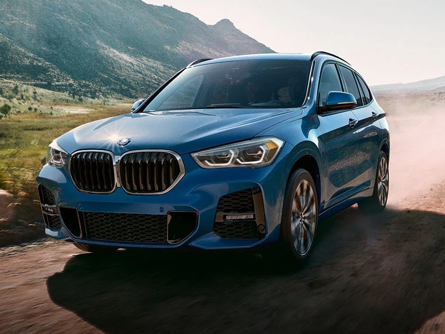 With wheels like these, you'll never have a boring drive again. #BMWOfFlorence #BMW #MPerformance #Florence #SouthCarolina #BMWUSA
