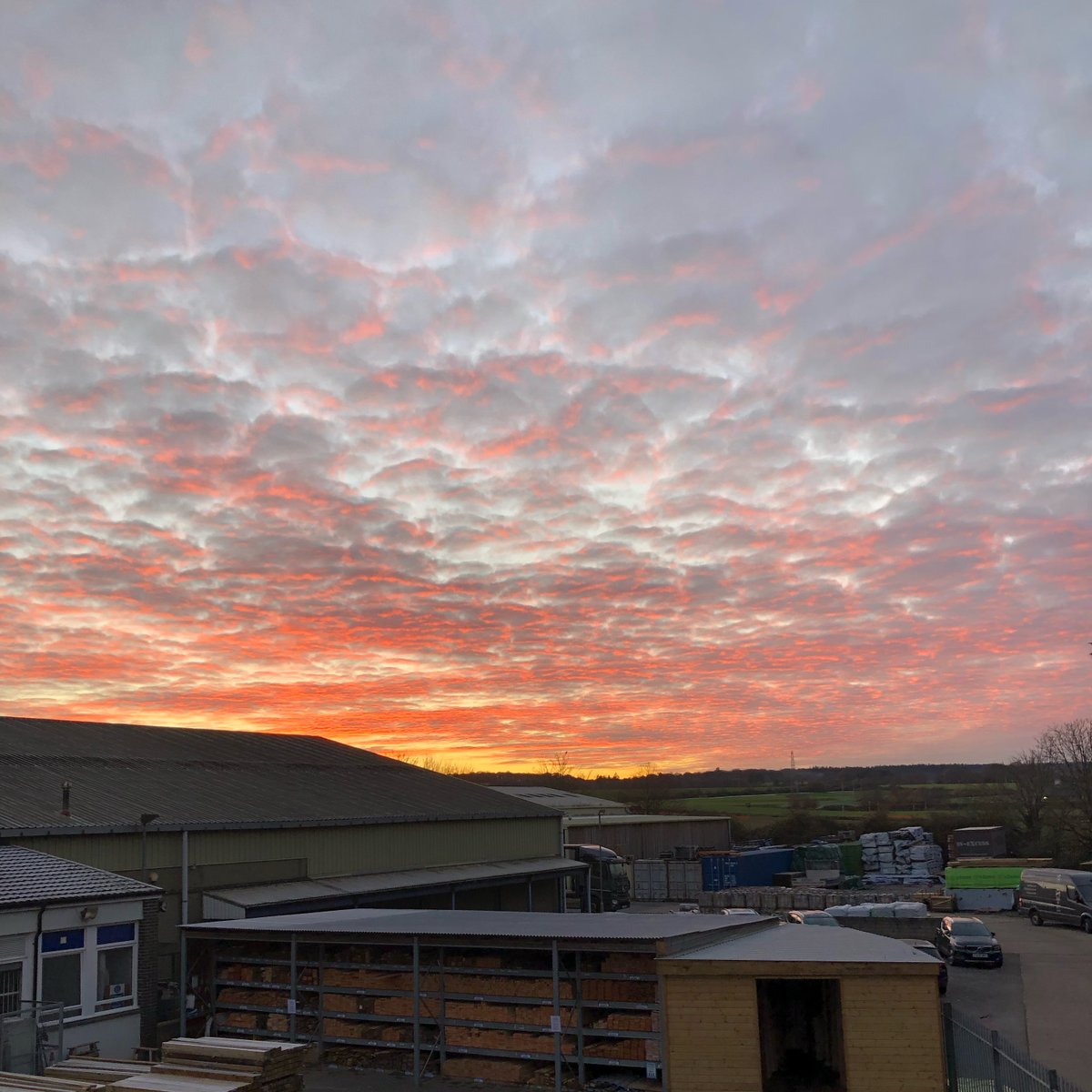 InExcessUK's tweet photo. Our view from Head Office on this chilly afternoon 😮

#salisbury #wiltshire #timber #inexcess #hardwarestore #view #sunset #december #winter https://t.co/PAvIfoS879